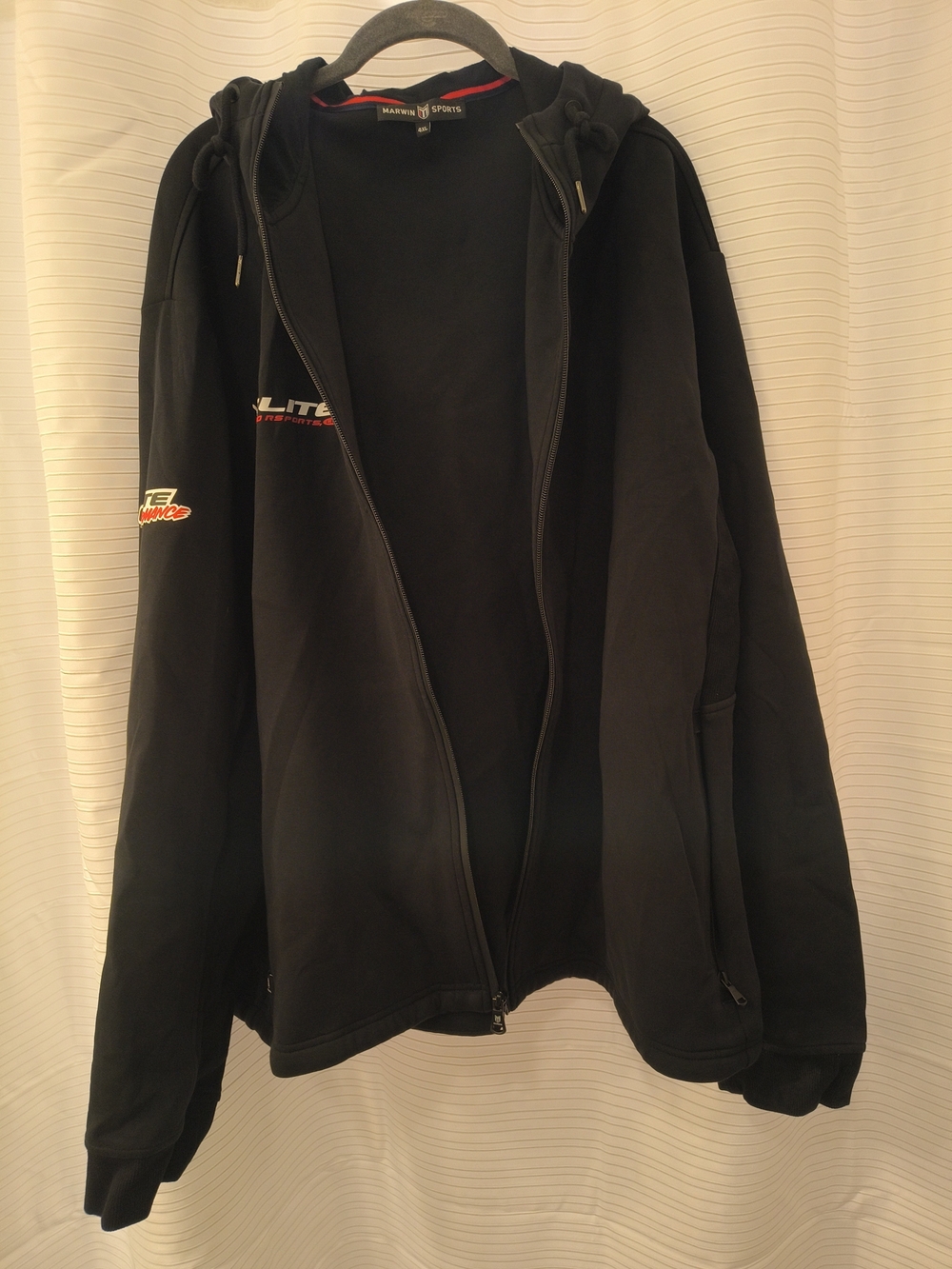 Men's Black Full-Zip Hooded Sweater